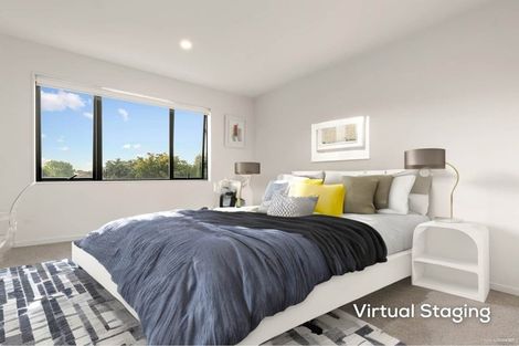 Photo of property in 11/9 Schnapper Rock Road, Greenhithe, Auckland, 0632