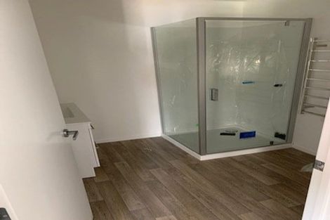 Photo of property in 37d Tawhiri Road, One Tree Hill, Auckland, 1061