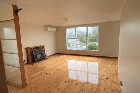 Photo of property in 23 Ennis Avenue, Pakuranga Heights, Auckland, 2010