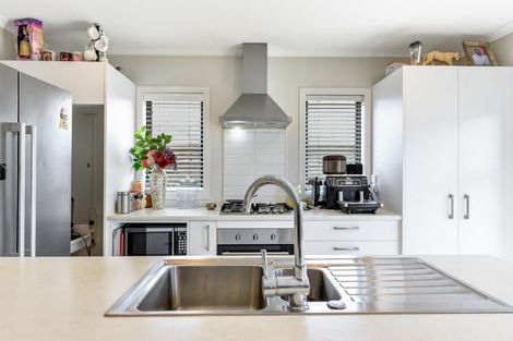 Photo of property in 70 Sylvester Crescent, Flagstaff, Hamilton, 3210