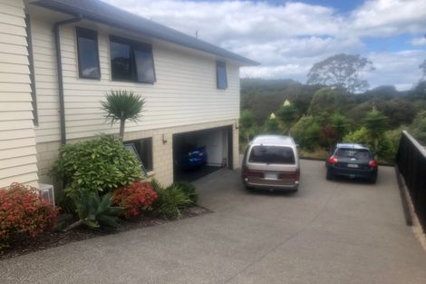 Photo of property in 111 Roberta Crescent, Orewa, 0931