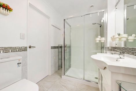 Photo of property in Tuscany Towers, 89/1 Ambrico Place, New Lynn, Auckland, 0600