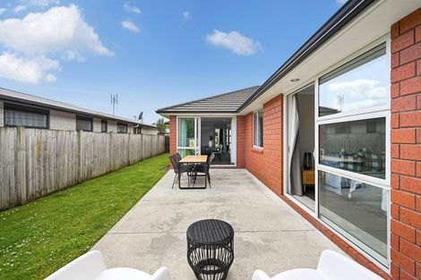 Photo of property in 33 Tupelo Street, Pukete, Hamilton, 3200