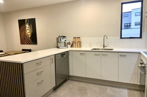 Photo of property in 9 Oakford Close, Riccarton, Christchurch, 8011