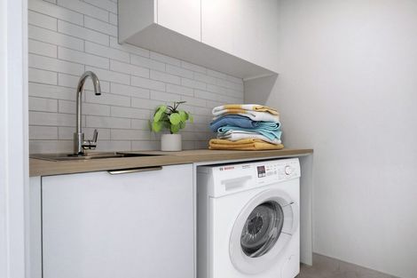 Photo of property in 33 Oyster Drive, Whenuapai, Auckland, 0618