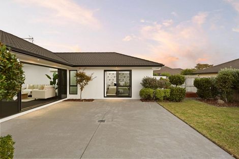 Photo of property in 5 Briar Rose Court, Huntington, Hamilton, 3210