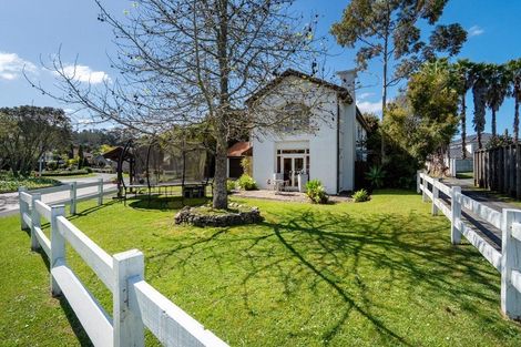 Photo of property in 37 Kinleith Way, Albany, Auckland, 0632
