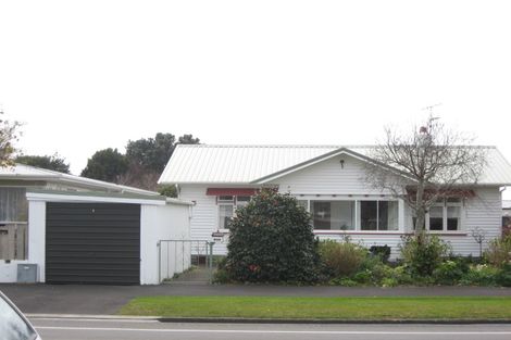 Photo of property in 325 Carrington Street, Vogeltown, New Plymouth, 4310