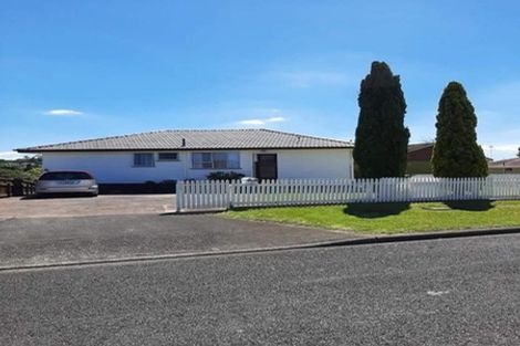 Photo of property in 22 Penfold Place, Henderson, Auckland, 0610