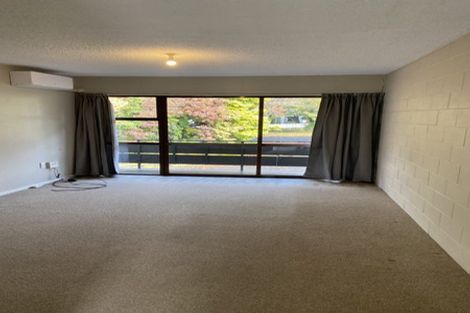 Photo of property in 2/12 Oakley Avenue, Claudelands, Hamilton, 3214