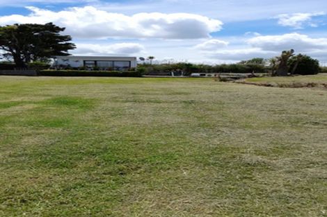 Photo of property in 341 Gallie Road, Matakohe, 0594