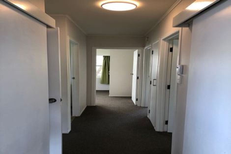 Photo of property in 43 Mayfair Crescent, Mairangi Bay, Auckland, 0630