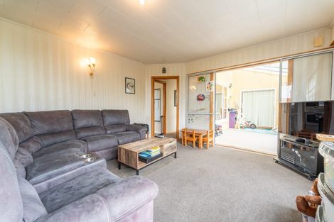 Photo of property in 61 Gleniti Road, Gleniti, Timaru, 7910