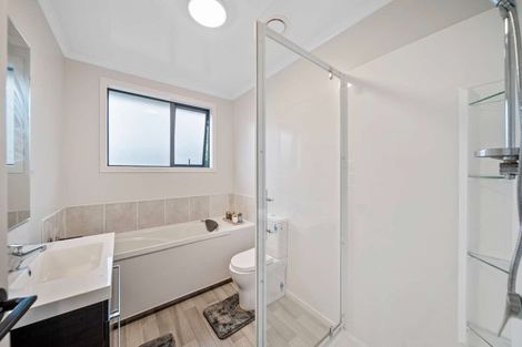 Photo of property in 11 Clyde Street, Oamaru North, Oamaru, 9400