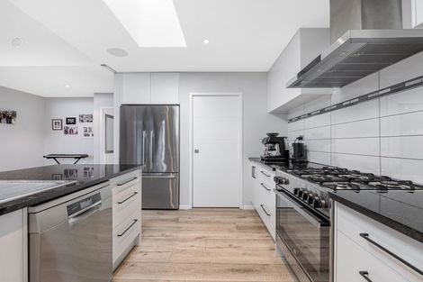 Photo of property in 2 Celmisia Retreat, Papamoa Beach, Papamoa, 3118