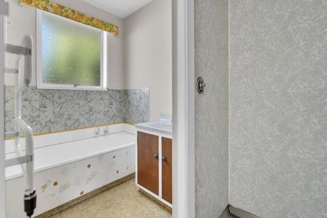 Photo of property in 2/149 Gayhurst Road, Dallington, Christchurch, 8061