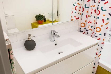 Photo of property in 5a Phillip Street, Terrace End, Palmerston North, 4410