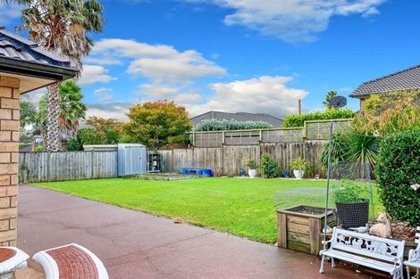 Photo of property in 20 Manara Place, The Gardens, Auckland, 2105