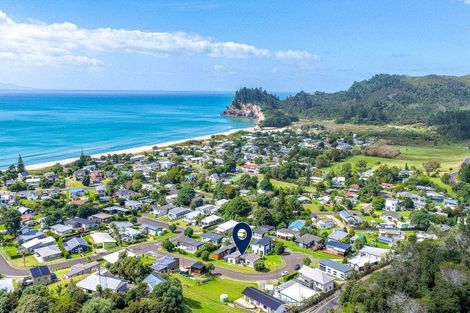 Photo of property in 5 Ross Place, Whiritoa, Whangamata, 3691
