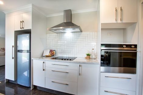 Photo of property in 4 Times Avenue, Papamoa, 3118