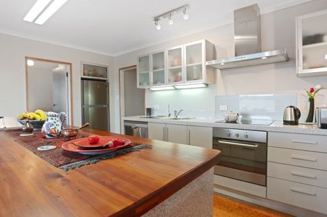 Photo of property in 26 Esplanade Road, Tahawai, 3170