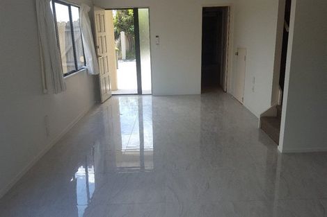 Photo of property in 26/8 Margan Avenue, New Lynn, Auckland, 0600