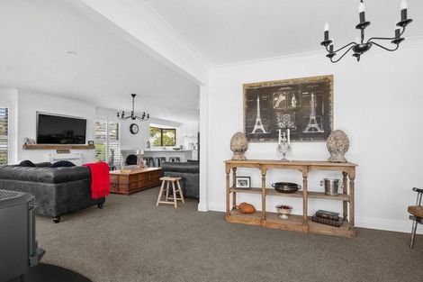 Photo of property in 2 Hart Place, Bridge Hill, Alexandra, 9320