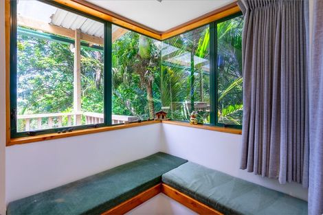 Photo of property in 86 Wood Bay Road, Titirangi, Auckland, 0604
