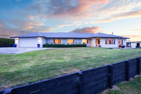 Photo of property in 25 Paradise Avenue, Feilding, 4775