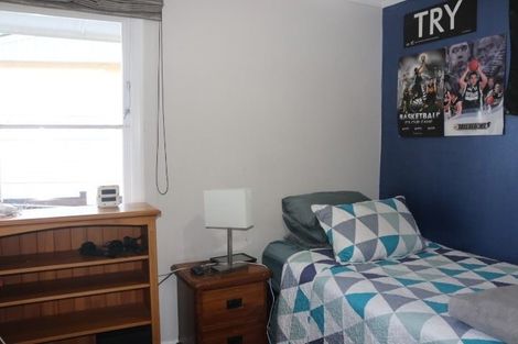 Photo of property in 30 Churchill Avenue, Hokowhitu, Palmerston North, 4410