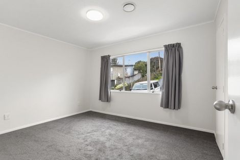 Photo of property in 2/152 Rathgar Road, Henderson, Auckland, 0610