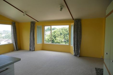 Photo of property in 80n Tirimoana Road, Te Atatu South, Auckland, 0602