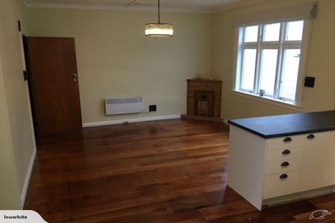 Photo of property in 19 Chatham Street, Berhampore, Wellington, 6023