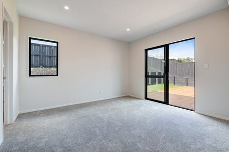 Photo of property in 12 Kanono Way, Helensville, 0800