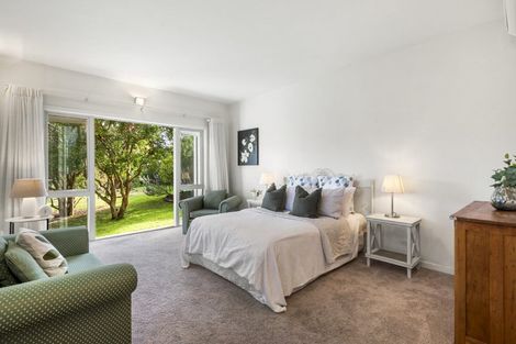 Photo of property in 1/11 Pullum Street, Birkenhead, Auckland, 0626