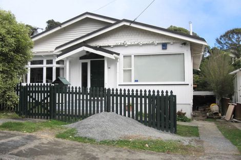 Photo of property in 18 Burrows Avenue, Karori, Wellington, 6012