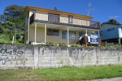 Photo of property in 19 Lendenfeld Drive, Papatoetoe, Auckland, 2025