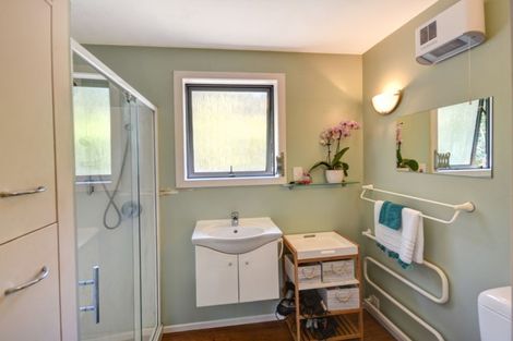 Photo of property in 37 Mckendry Road, Woodside, Outram, 9074