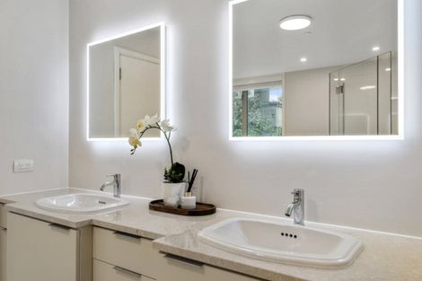 Photo of property in 28ag Carlton Mill Road, Merivale, Christchurch, 8014