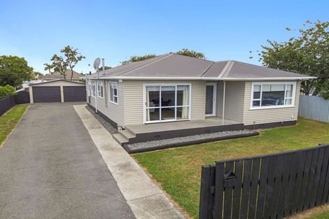 Photo of property in 27 Middlesex Street, Levin, 5510