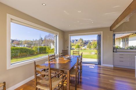 Photo of property in 1 Mount Gold Place, Wanaka, 9305