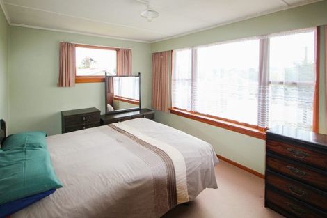 Photo of property in 25 Main Road, Maheno, Oamaru, 9495