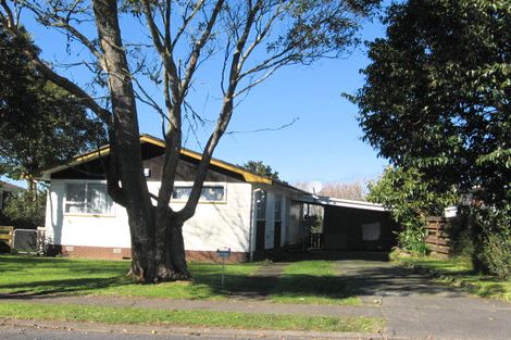 Photo of property in 32 Innismara Avenue, Wattle Downs, Auckland, 2103