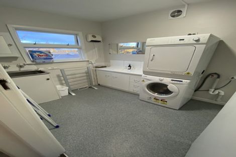 Photo of property in 124 Wairakei Road, Bryndwr, Christchurch, 8053