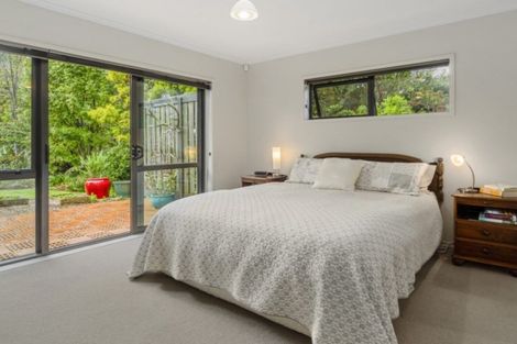 Photo of property in 16 Harbour View Road, Point Wells, Warkworth, 0986