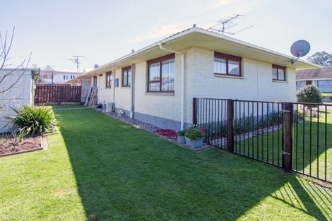 Photo of property in 4 Rewa Place, Lansdowne, Masterton, 5810