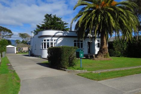 Photo of property in 80 Wakefield Street, Westport, 7825