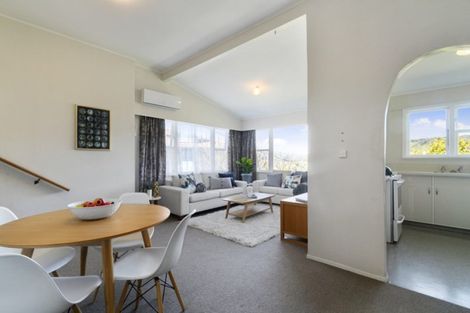 Photo of property in 30b Isabel Grove, Wainuiomata, Lower Hutt, 5014