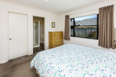 Photo of property in 30 Tararua Street, Trentham, Upper Hutt, 5018