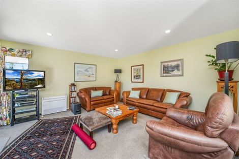 Photo of property in 8 Ashmore Court, Huntington, Hamilton, 3210